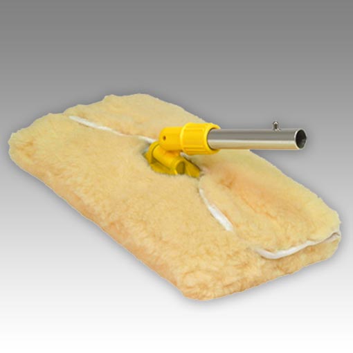 Swobbit Uni-SnapTM Tool & Genuine Sheepskin Bonnet